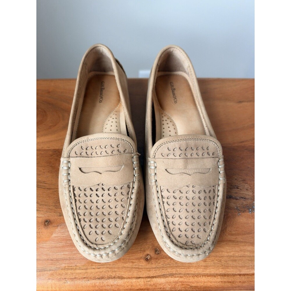 G.H. Bass & Co Valorie Tan Suede Penny Loafer Driving Moccasins Womens Size 8